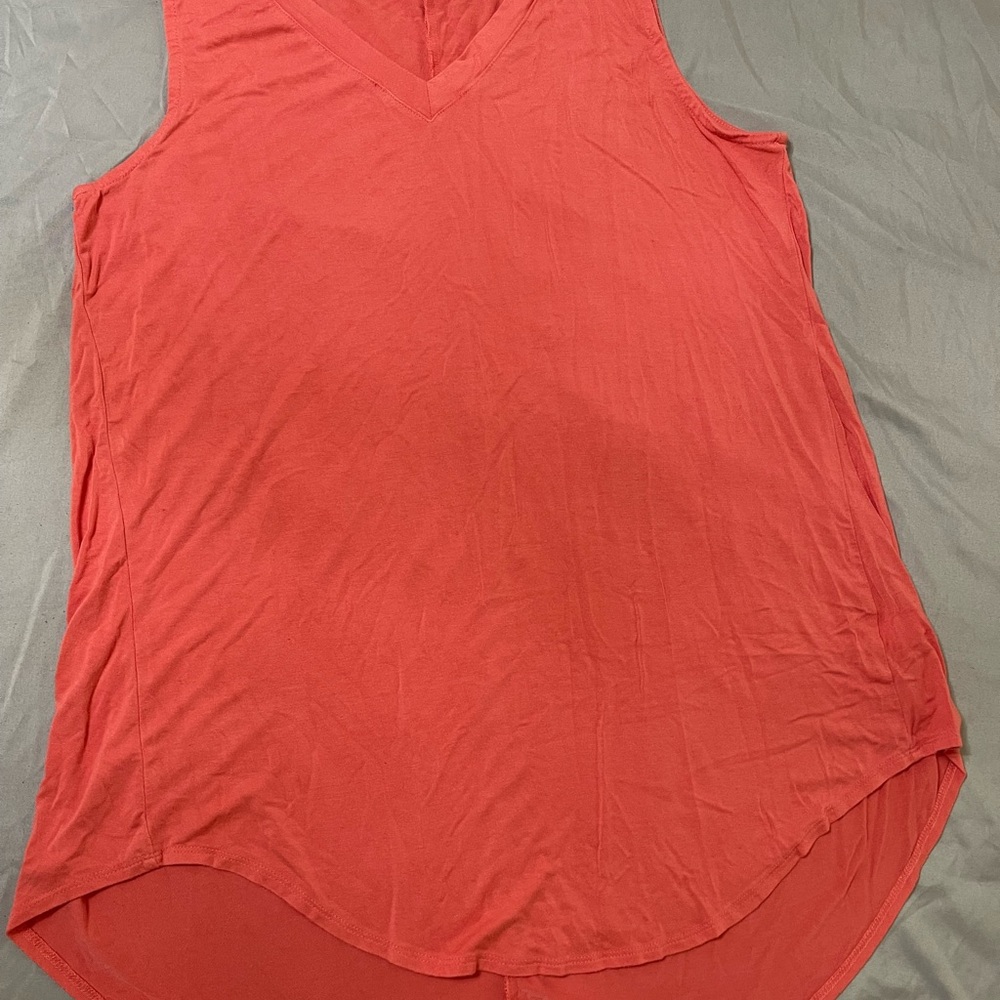 Zenana Outfitters Coral V-Neck Tank Top